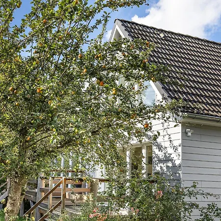 Haffperle - Kuestenglanz - Zentral In Haffkrug, Nur Wenige Schritte Zum